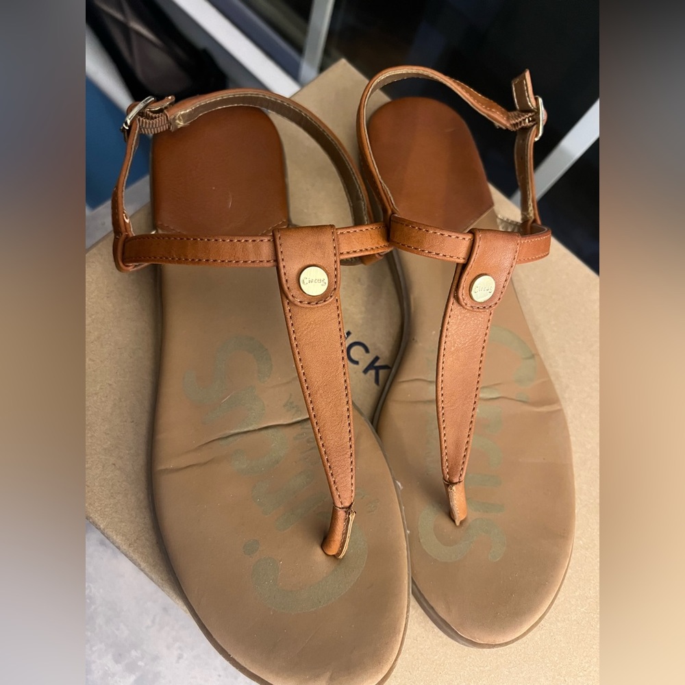 | Circus by Sam Edelman | Cayden Sandals | Sz 7.5 |